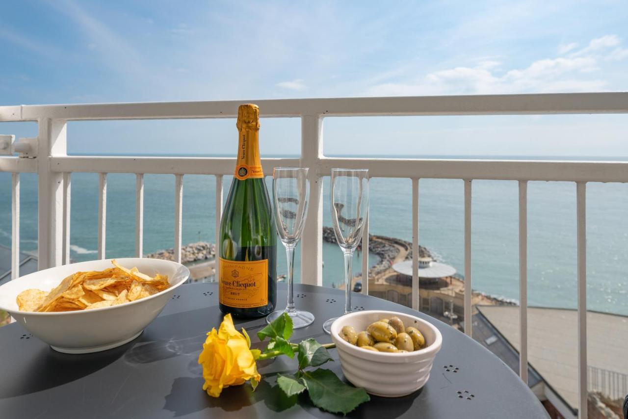 Stunning Sea Views Ventnor Apartment Exterior photo