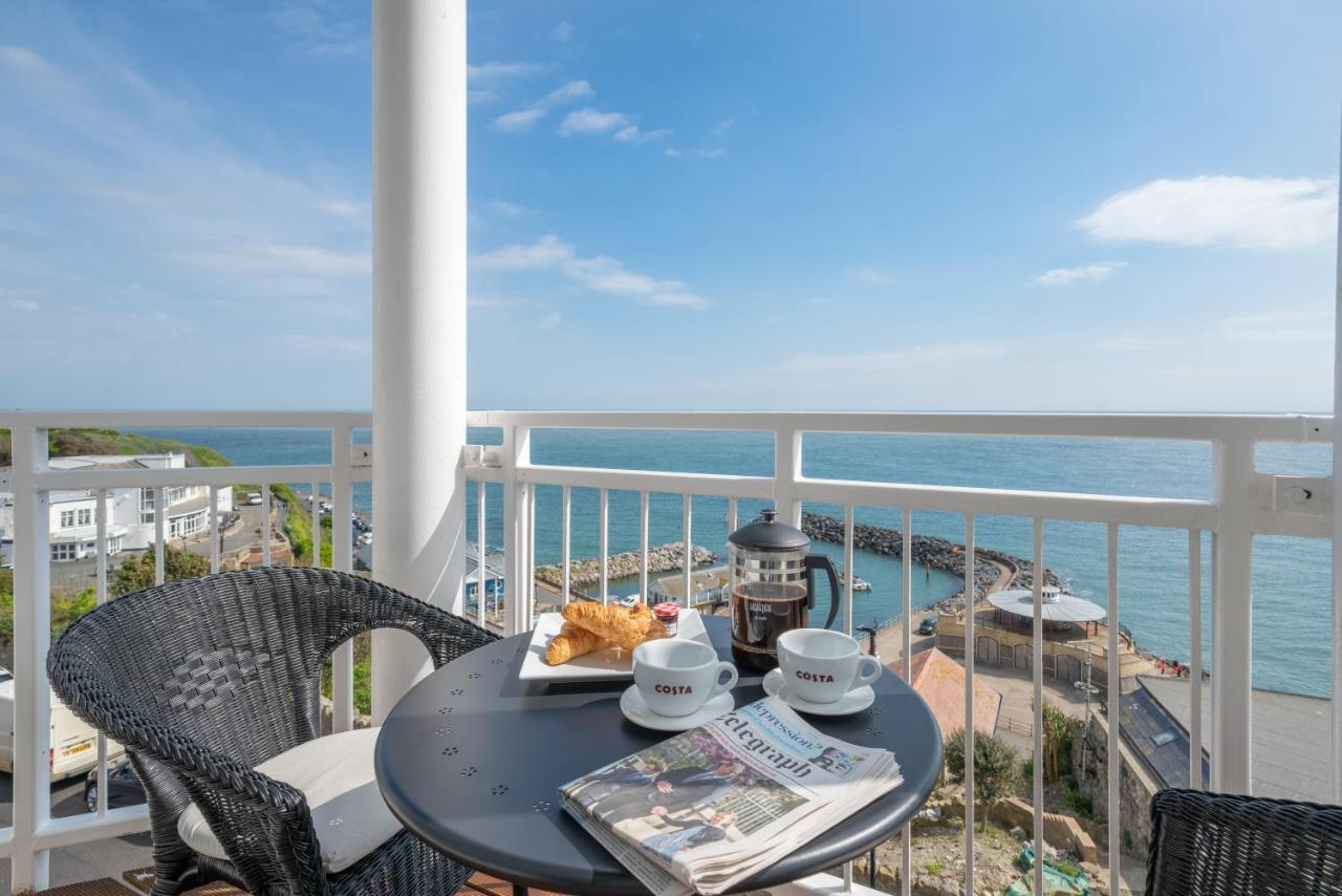 Stunning Sea Views Ventnor Apartment Exterior photo